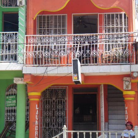 Hostal Brisas Y Olas San Juan del Sur Ngoại thất bức ảnh