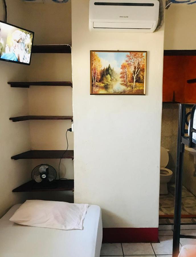 Hostal Brisas Y Olas San Juan del Sur Ngoại thất bức ảnh