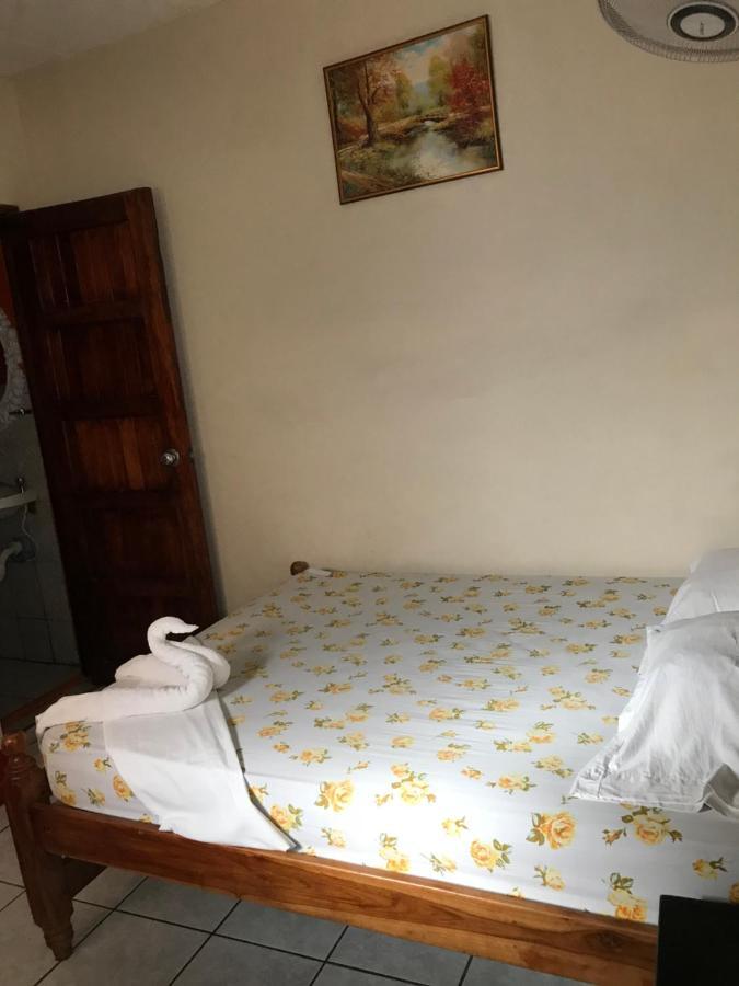 Hostal Brisas Y Olas San Juan del Sur Ngoại thất bức ảnh